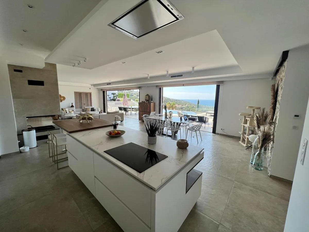Villa Vue Mer « Golf St Tropez » Les Issambres