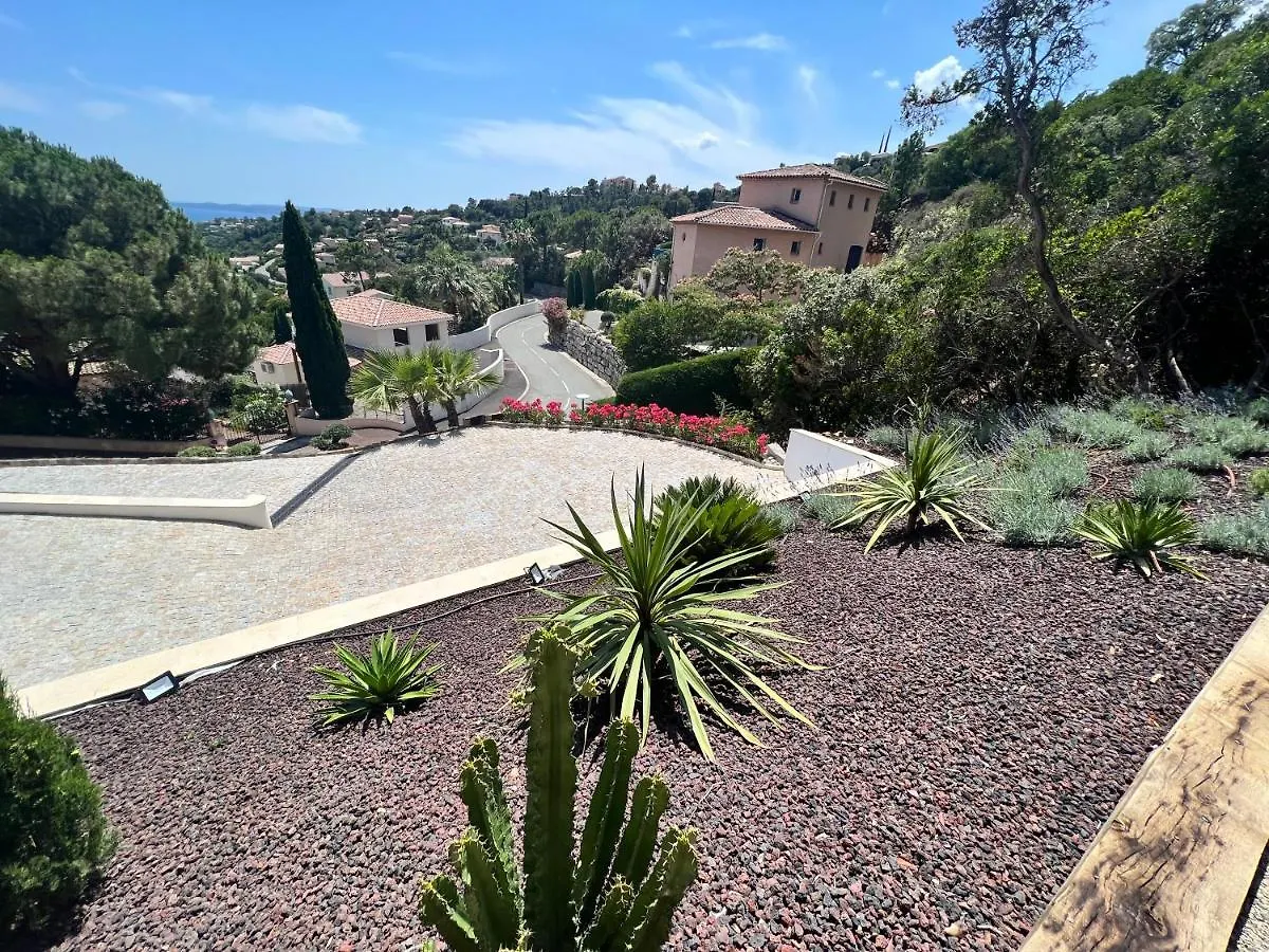 Villa Vue Mer « Golf St Tropez » Les Issambres