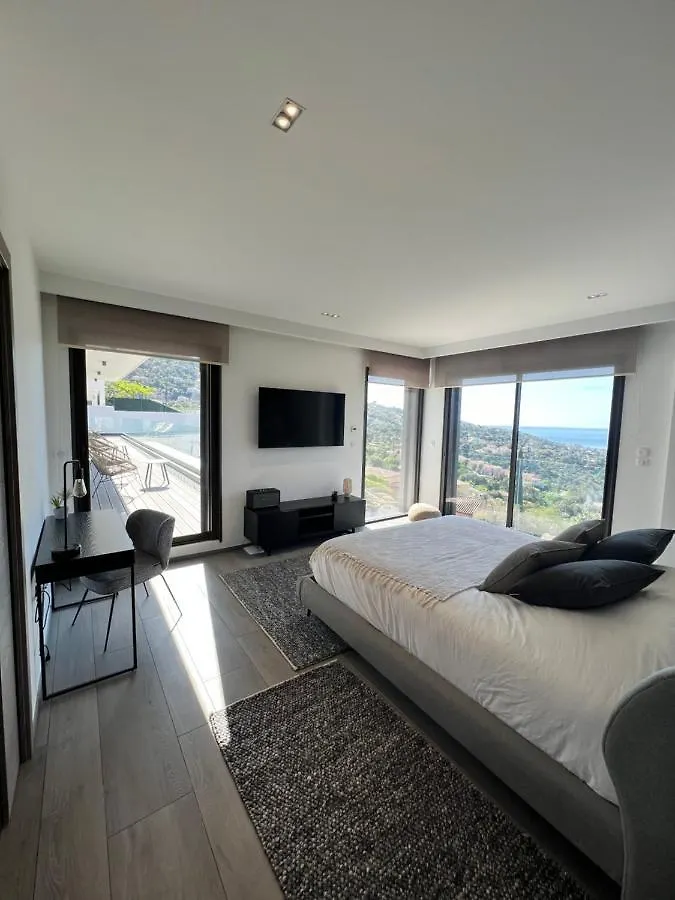 Villa Vue Mer « Golf St Tropez » Les Issambres