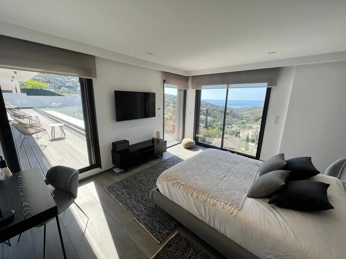 Villa Vue Mer « Golf St Tropez » Les Issambres France