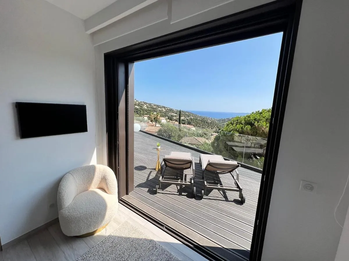 Villa Vue Mer « Golf St Tropez » Les Issambres