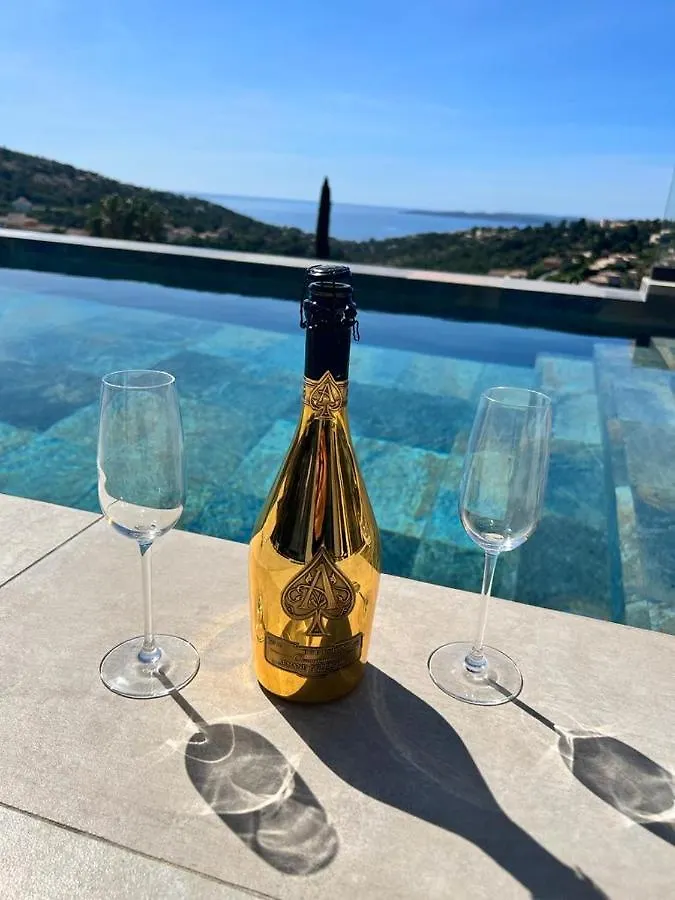 Villa Vue Mer « Golf St Tropez » Les Issambres